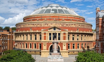 England: Breguet announces its partnership with the Royal Albert Hall